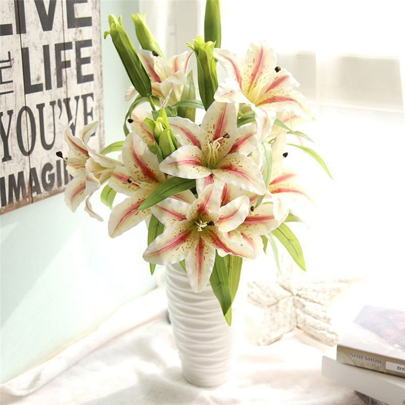 Bunga Lily (Sumber Gambar www.alicdn.com)
