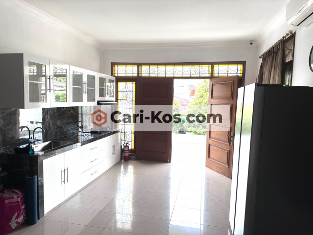 Kost Karyawati di SCBD Jakarta Selatan