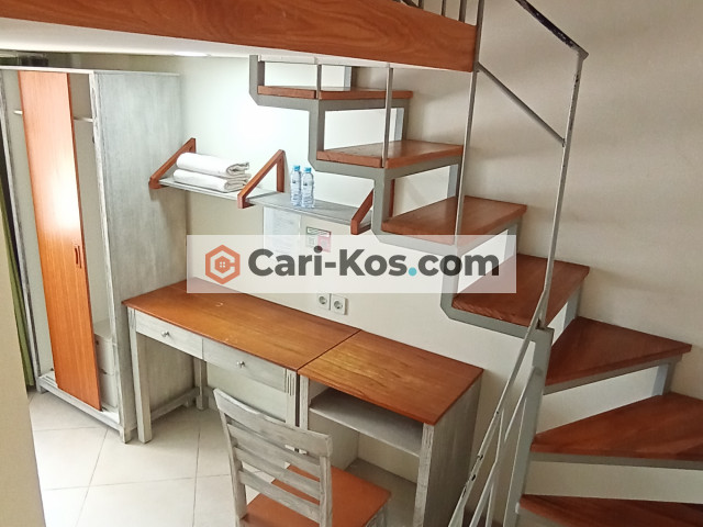 Urbanest inn House Slipi ( kost exklusive jakarta barat)